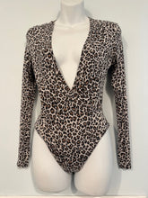 Pre-Owned Nasty Girl Leopard Print Body Suit Size 4