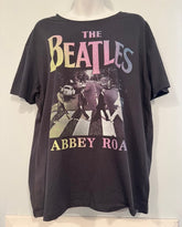 Pre-Owned Blinged Out Beatles Abbey Road Tee Shirt Size Large