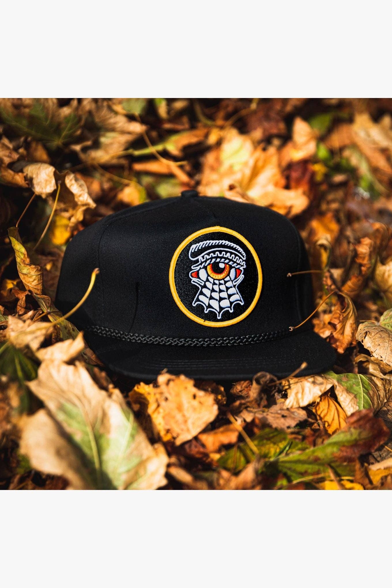 INDESTRUCTIBLE Eye Web Snapback