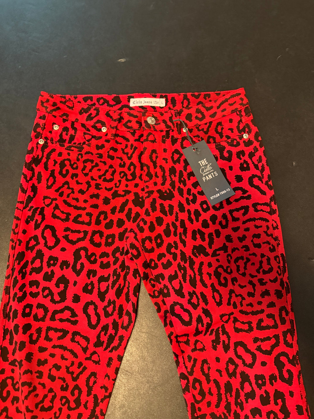 NWT Cielo Leopard Print Jeans