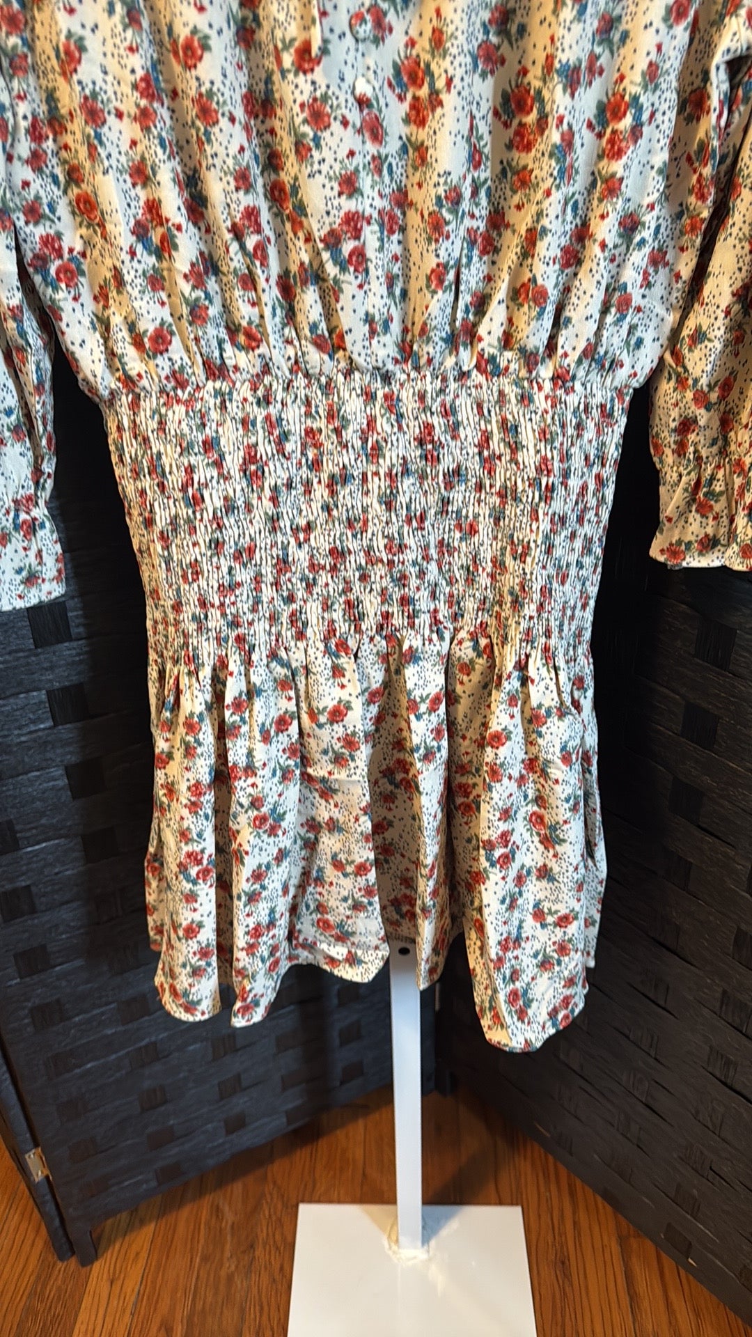 NWT Entro Floral Tie-Neck Dress Size Large