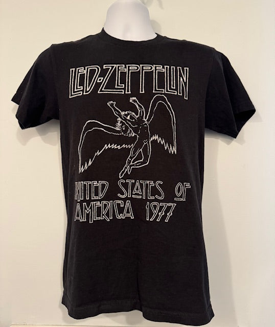 Led-Zeppelin United States of America 1977 Tee Shirt Size Small
