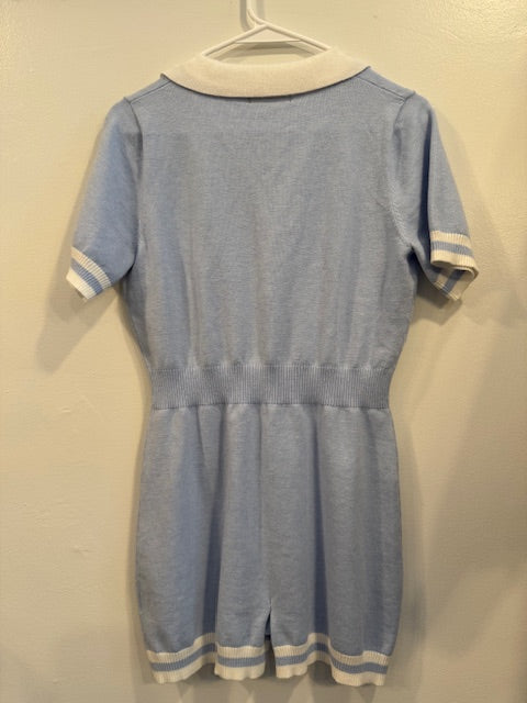 Pre-Owned Baby Blue Romper/Jumper Size Medium