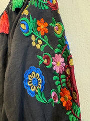 Pre-Owned Embroidered Mexican Heritage Dress Size Medium