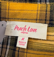 Pre-Owned Peach Love Big Button Flannel Size Medium