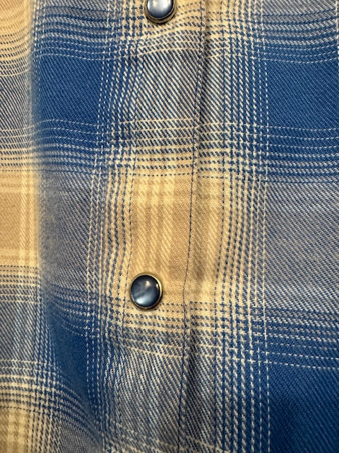 Pre-Owned Women's Dixxon Flannel "Form and Function" Size Extra Large