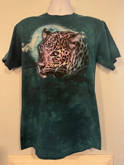 Pre-Owned Green Jaguar "The Mountain" Tee Shirt Size Medium