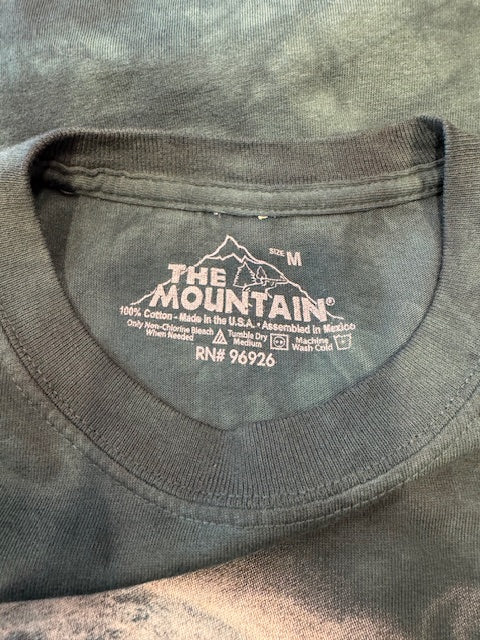 Pre-Owned Green Jaguar "The Mountain" Tee Shirt Size Medium