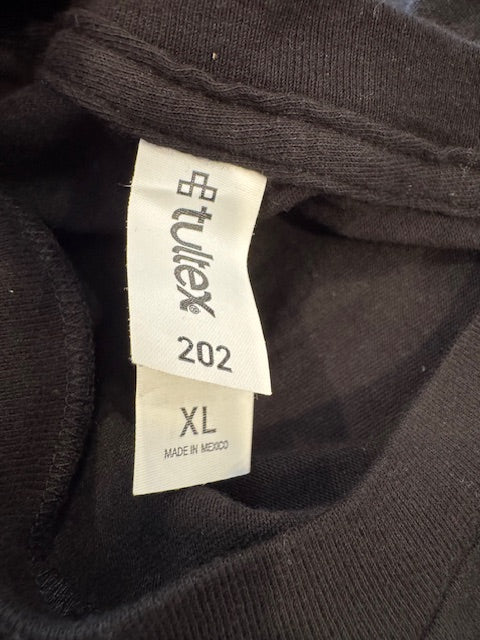 Pre-owned The Runaways "Queens of Noise Tee Shirt Size XL