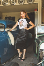 Belle Muerte Short Raglan Cropped Baby tee in White/Black