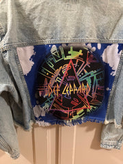 Customized One of a Kind embellished Denim Original Jean Jacket "DEF LEPPARD" Size Medium Wide